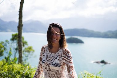 Kız Picinguaba, Rio de Janeiro, Brezilya bir bakış açısı