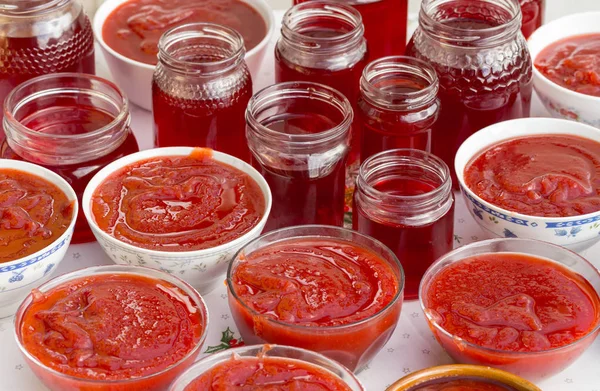 Ayva Jölesi ve Marmelat lezzetli ve tipik bir Portekizce, kış tatlısı.