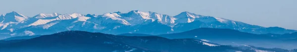 Krivan em High Tatras e Western Tatras gama de montanhas de Lys — Fotografia de Stock