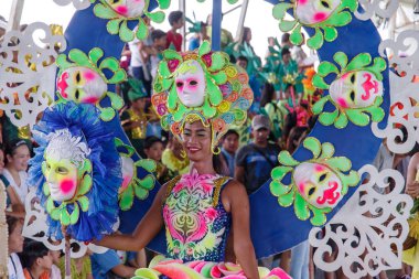 Calauan Pinya Festivali 2017 yılında dansçı 
