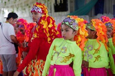 Calauan Pinya Festivali 2017 yılında dans çocuk 