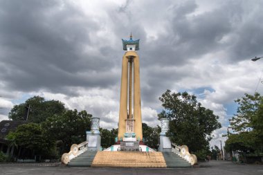 Haziran 11, Manila Çince mezarlığı, Manila Taoist tapınakta 