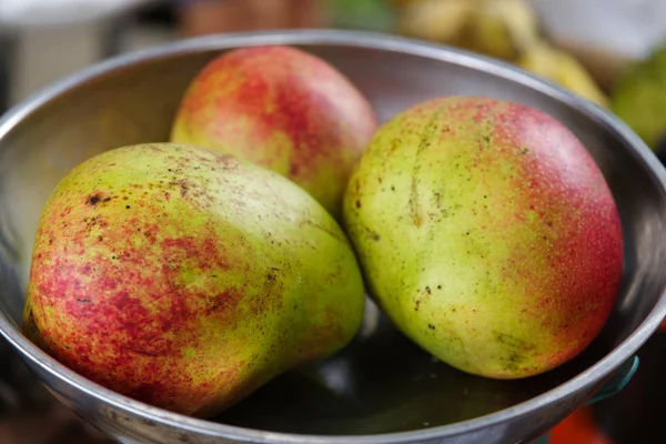 Mango de frutas tropicales, Filipinas — Foto de Stock