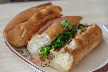 Vietnamca gıda barbekü çatalı Banh'da mi