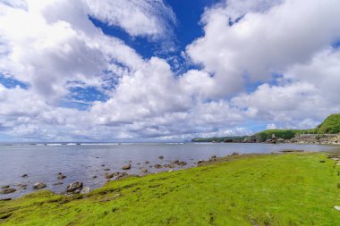 basco Beach, Batanes bulutlu gökyüzü