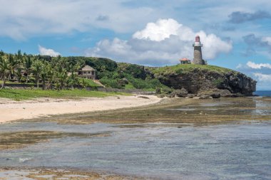 Deniz feneri ve Sabtang Adası, Batanes beach