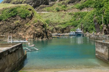 Batan Adası, Batanes iskelede Mahatao