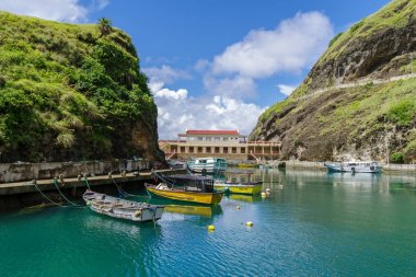 Batan Adası, Batanes iskelede Mahatao