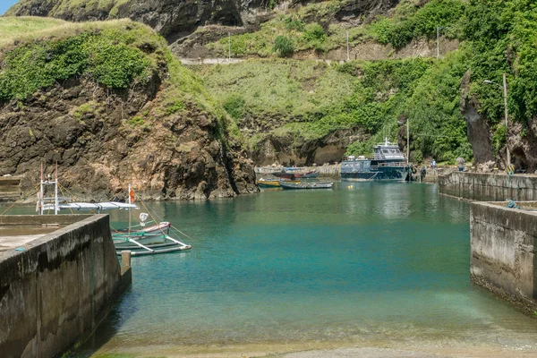 Batan Adası, Batanes iskelede Mahatao