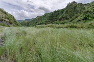 Bulutlu gökyüzü Mt. Pinatubo, Capas