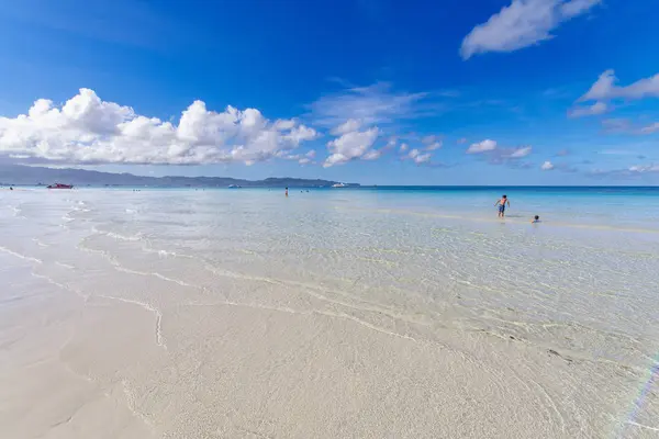 Beautiful white beach in boracay — Stock Photo, Image