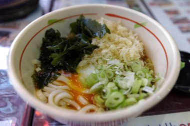 Japon tarzı soğuk udon erişte