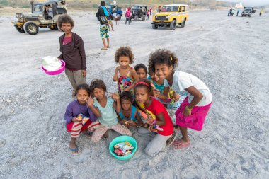 18 Şubat 2018 Aborjin çocuklar bakış açısı, Capas, turistler için bekliyor