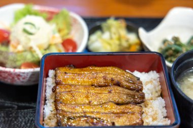 Unagi öğle yemeği seti - GRILLED EEL Japon Yemekleri, Filipinler