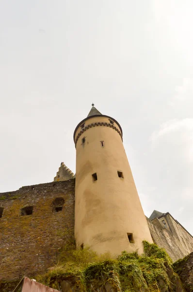 En del av den Vianden slott — Stockfoto