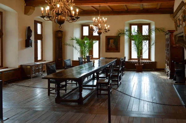 Tamamen ahşap yemek odası 