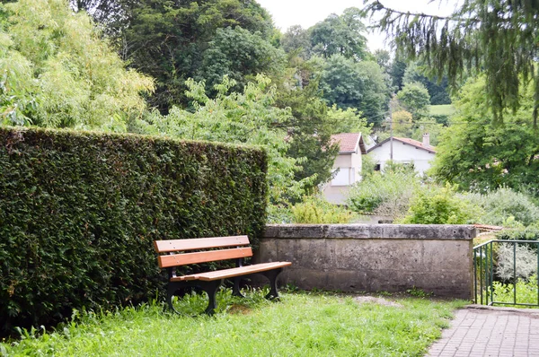 Corner of rest in a garden — Stock Photo, Image