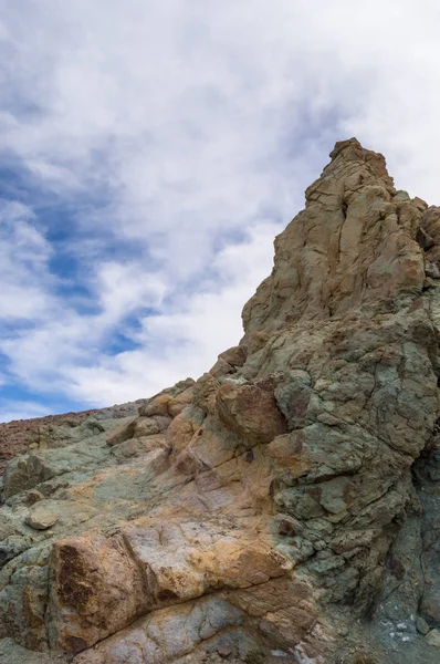 Los Azulejos on Teide parkta yeşil taşlar görünümünü