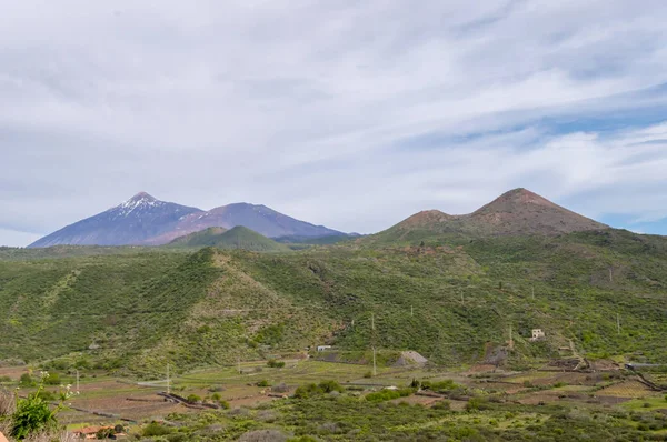 Θέα προς το Ηφαίστειο Teide και στην κοιλάδα Ariba, στο νησί της — Φωτογραφία Αρχείου