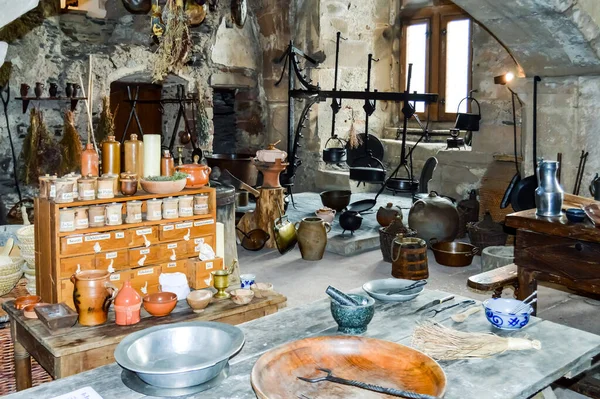 Antiga Cozinha Castelo Vianden Com Todos Utensílios — Fotografia de Stock