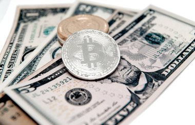 Dolar arka planda Kripto para birimi