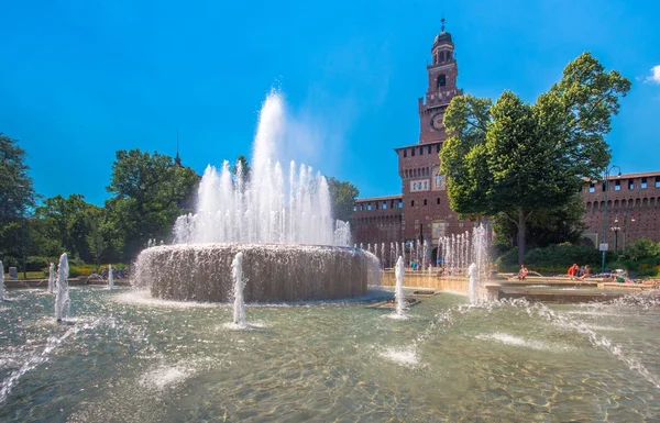 Fontaine Dans Parc Ville Barcelone Espagne — Photo