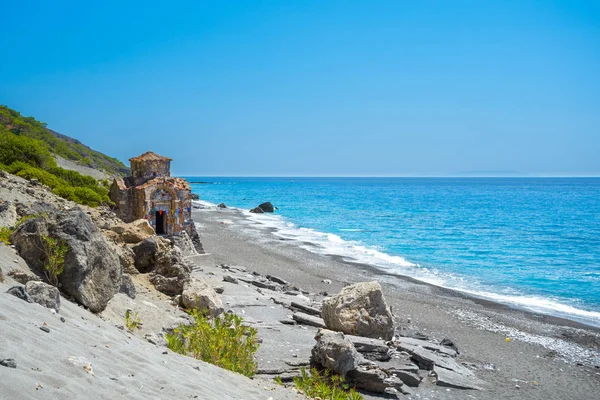 Saint Paul Kilisesi, Selouda, Opiso Egiali alan, Hanya, Girit, Yunanistan inanılmaz bir kumsalda yerde inşa edilmiş çok eski bir Bizans kilisesi olan Agios Pavlos plaj.