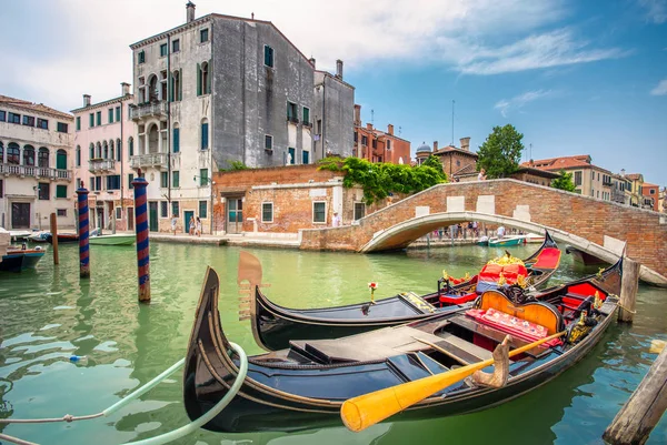 Canal escénico, Venecia, Italia en Julio 25, 2017 — Foto de Stock