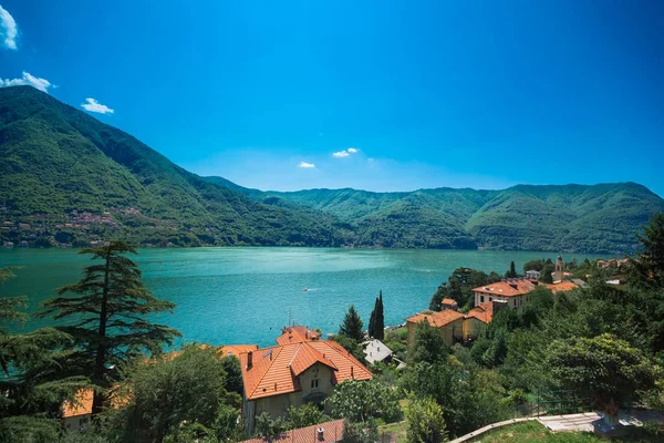 Pięknej miejscowości Lago di Como, Tremezzina — Zdjęcie stockowe