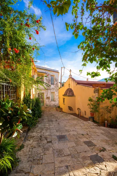 Geleneksel evleri ve köy Archanes, Heraklion, Girit, Yunanistan eski binalar.