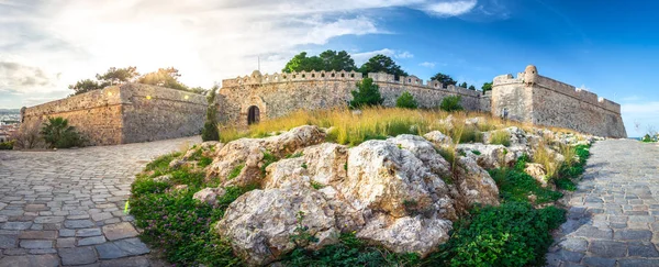 Fortaleza Venetian Fortezza Colina Cidade Velha Rethimno Creta Greece — Fotografia de Stock