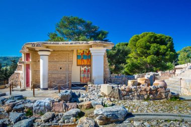Knossos Kandiye yakınındaki eski duvarları. Minoan Saray kalıntıları olduğu Akdeniz Girit Adası Unesco geçici liste, Yunanistan saraylarda en büyük arkeolojik sitesi