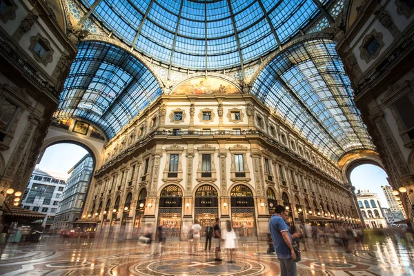 Milano Luglio 2017 Galleria Vittorio Emanuele Milano Uno Dei Centri — Foto Stock