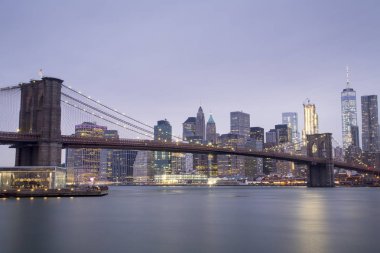 New York - Brooklyn Köprüsü ve manzarası