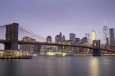 New York - Brooklyn Köprüsü ve manzarası