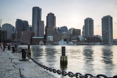 Boston, Boston manzarası finans bölgesi gün batımında