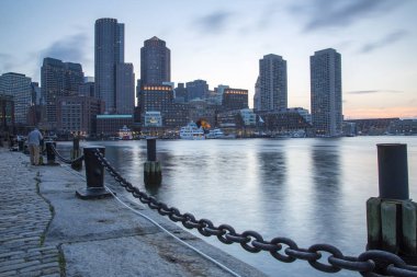Boston, Boston manzarası finans bölgesi gün batımında