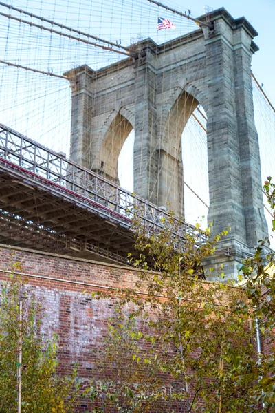 Nueva York, el puente de Brooklyn — Foto de Stock