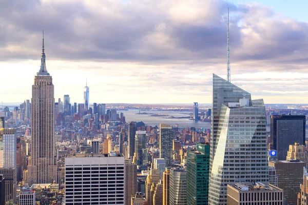 Nueva York - Skyline desde lo alto de la roca — Foto de Stock