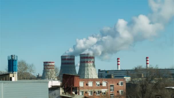 Fábricas e ecologia. Poluição aérea — Vídeo de Stock