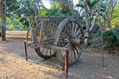 Pattaya, Tayland, eski bir ahşap sepeti