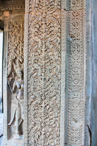 Камбоджа, Ангкор-Ват, Орнамент на стіні — стокове фото