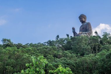Büyük Tian Tan Buda Po Lin manastırda