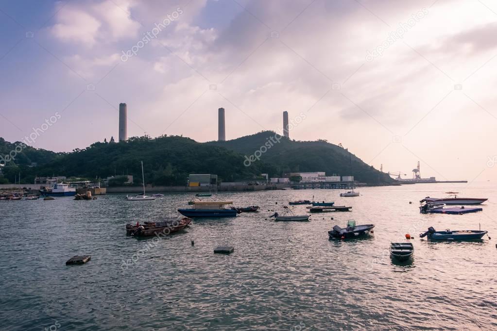 Coal-fired power station in Lamma Island, Lamma Island is a fishing village and A natural attraction The tourists are very popular.