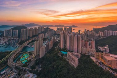 Aberdeen ve Ap üzerinde çarpıcı bir günbatımı hava panoramik 