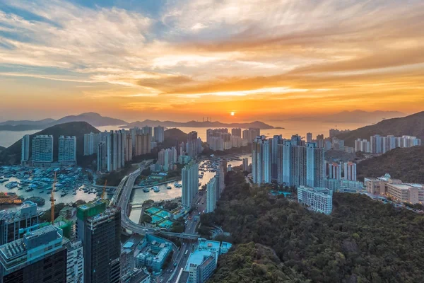 Aberdeen ve Ap üzerinde çarpıcı bir günbatımı hava panoramik 