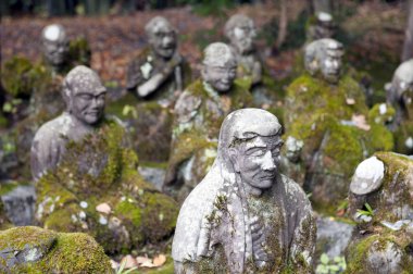 Japon Budist rahipler Kyoto Sekizan Zen, Japon tapınağında heykelleri