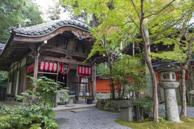 Kyoto Sekizan Zen, Japon tapınakta sonbahar sırasında