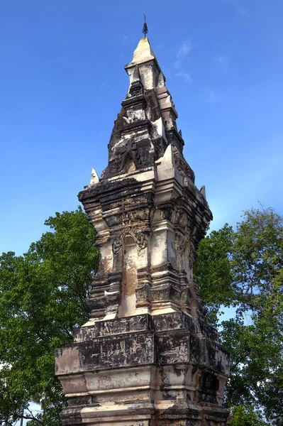 Phra som Kong Khao Noi, antika stupa eller chedi som stadfäster heliga Buddha reliker i Yasothon provinsen, nordöstra regionen av Thailand — Stockfoto