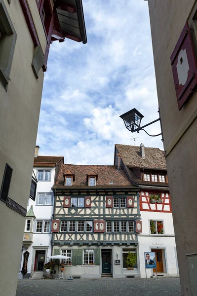 Stein Am Rhein, Švýcarsko - říjen 2019: Zachované historické budovy na Rathausplatz, náměstí ve starém městečku Stein Am Rhein, Švýcarsko — Stock fotografie